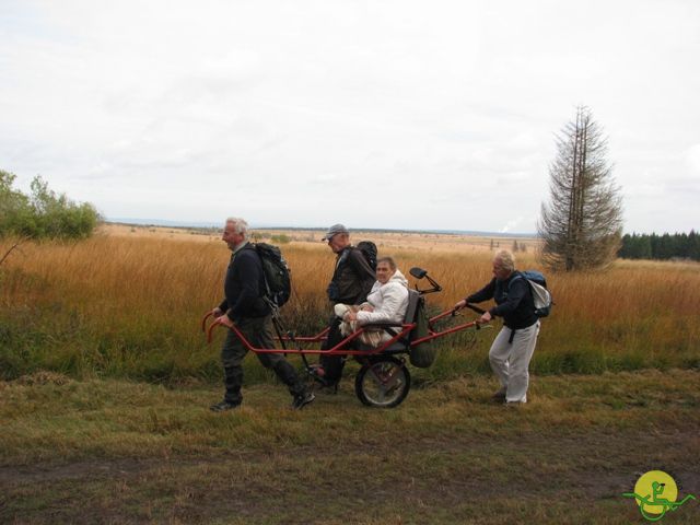 randonnée sportive avec joëlettes, Ovifat, 2012